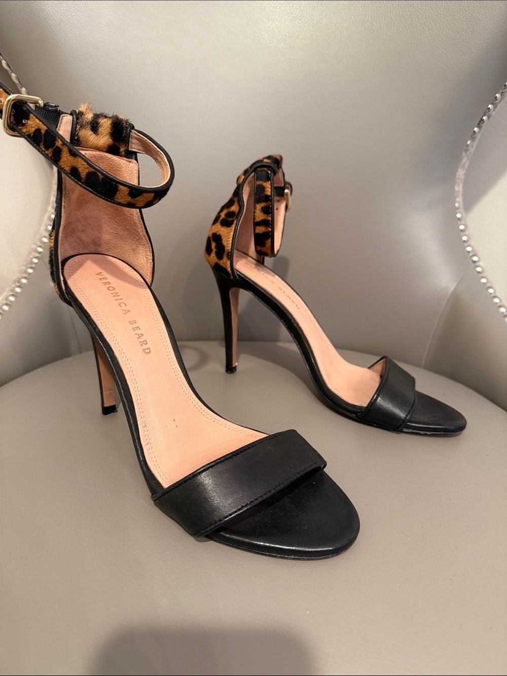 Veronica Beard Leopard Print High Heel size 8.5